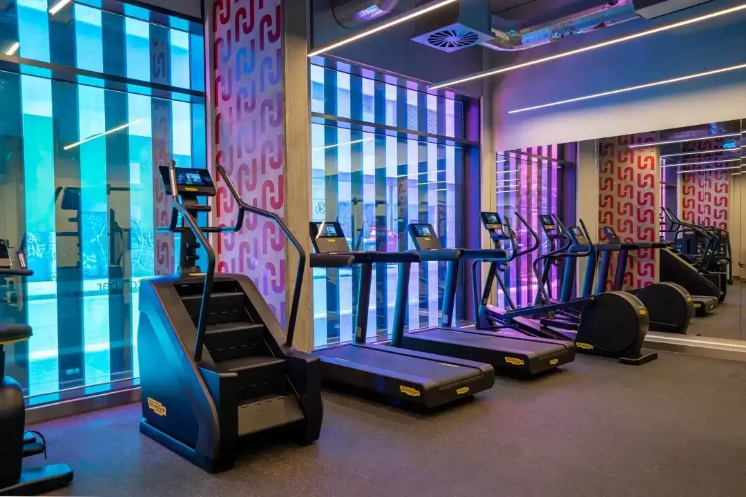social hub gym